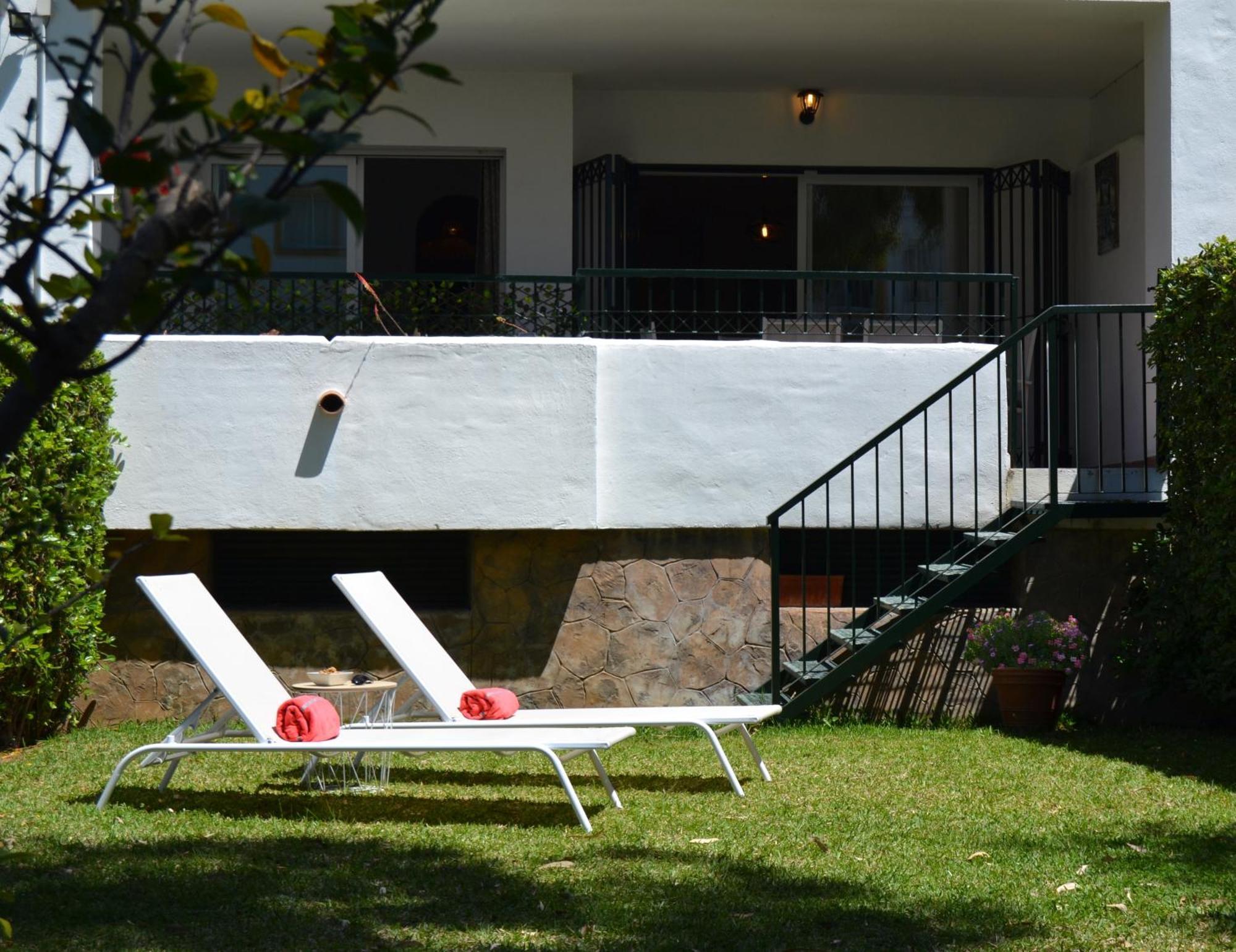 Luxury Garden Apartment - Walking Distance To The Sea Sitio de Calahonda Eksteriør billede